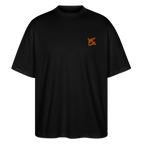 Face avant d'un t-shirt oversize couleur noir avec le logo orange brodé pour un look décontracté  