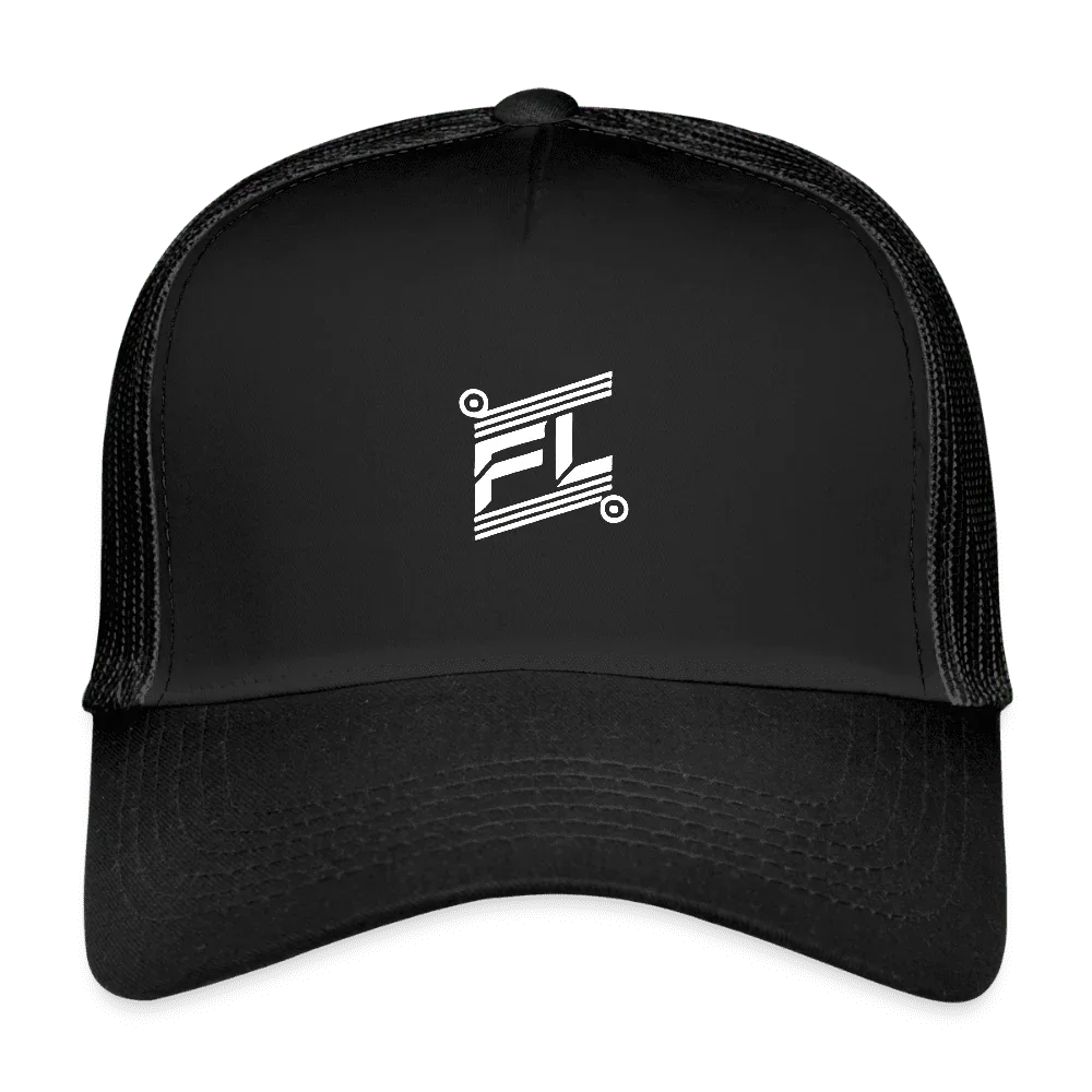 Casquette trucker homme femme FL-Fit noire total black, vue de face, maille respirante arrière noire, bouton pression réglable, logo FL-Fit brodé blanc contrasté, visière courbée, style urbain monochrome, fond blanc isolé