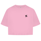Face avant du crop top en coton pour femme de couleur rose avec le logo noir FL-Fit sur la poitrine.