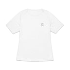 T-shirt de sport blanc à manches courtes pour femme, avec un petit logo gris imprimé sur la poitrine gauche, présenté de face sur fond blanc.
